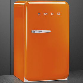 Цветной холодильник в стиле ретро Smeg FAB10RO фото 4 фото 4