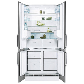 Серебристый холодильник Electrolux ENX 4596 AOX