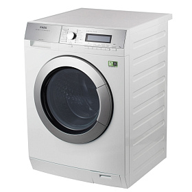 Европейская стиральная машина AEG L 58495 FL2