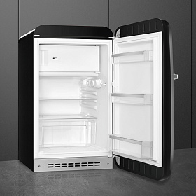 Чёрный маленький холодильник Smeg FAB10RBL5 фото 4 фото 4