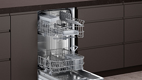 Серебристая узкая посудомоечная машина Neff S853HKX50R фото 3 фото 3
