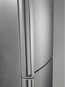 Холодильник  с морозильной камерой AEG S83920CMXF фото 4 фото 4
