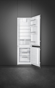 Узкий холодильник Smeg C81721F фото 2 фото 2