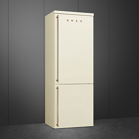 Бежевый холодильник шириной 70 см Smeg FA8005RPO фото 3 фото 3