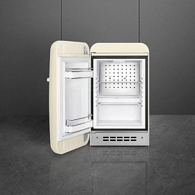 Узкий холодильник шириной до 50 см Smeg FAB5LCR5 фото 2 фото 2
