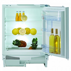 Холодильник  шириной 60 см Korting KSI 8250