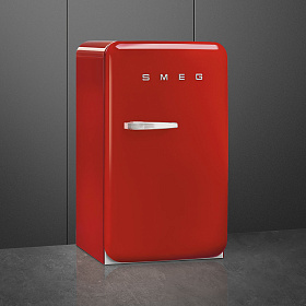 Красный холодильник в стиле ретро Smeg FAB10RRD5 фото 3 фото 3