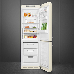 Бежевый холодильник в стиле ретро Smeg FAB32RCR5 фото 3 фото 3