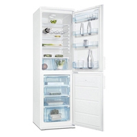 Белый холодильник Electrolux ERB 37090 W