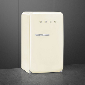 Узкий двухкамерный холодильник Smeg FAB10RCR5 фото 3 фото 3