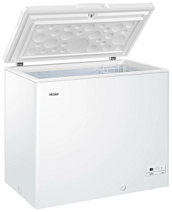 Белый холодильник Haier HCE 203 R