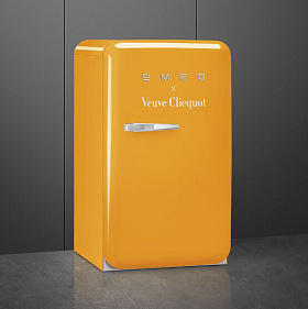 Холодильник золотистого цвета Smeg FAB10RDYVC5 фото 2 фото 2