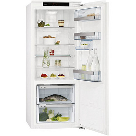 Холодильник  с зоной свежести AEG SKZ81400C0