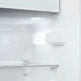 Низкий встраиваемый холодильники Smeg S8C124DE фото 4 фото 4