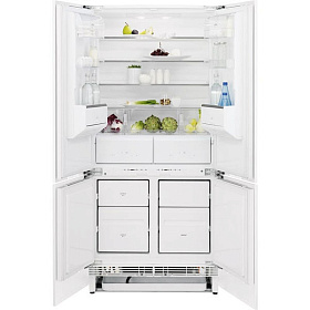 Белый холодильник Electrolux ENG94596AW