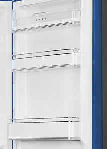 Холодильник голубого цвета в ретро стиле Smeg FAB32RBE3 фото 3 фото 3