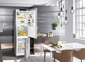 Двухкамерный холодильник с ледогенератором Liebherr CBNPes 4878 фото 4 фото 4